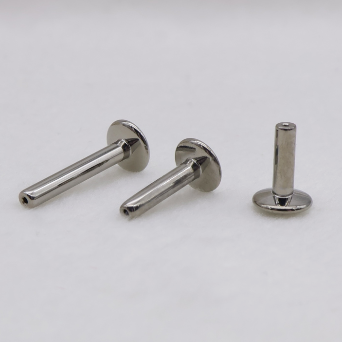 14g Flat Back Post Threadless