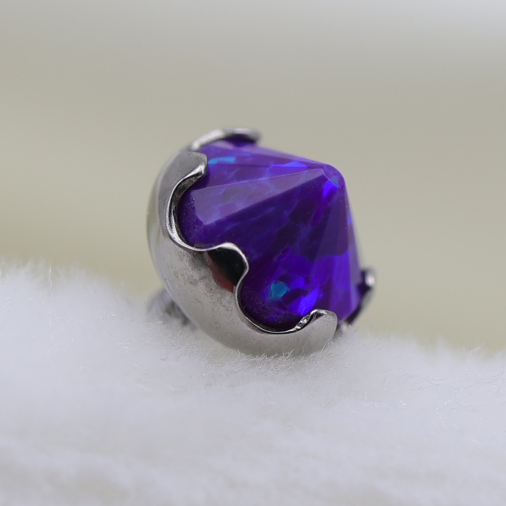 Inverted Faceted Gem Prong Threaded End