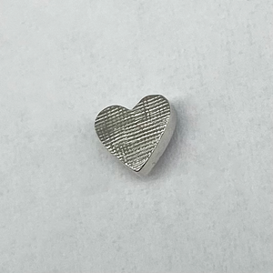 BVLA Medium Flat Heart Threadless End