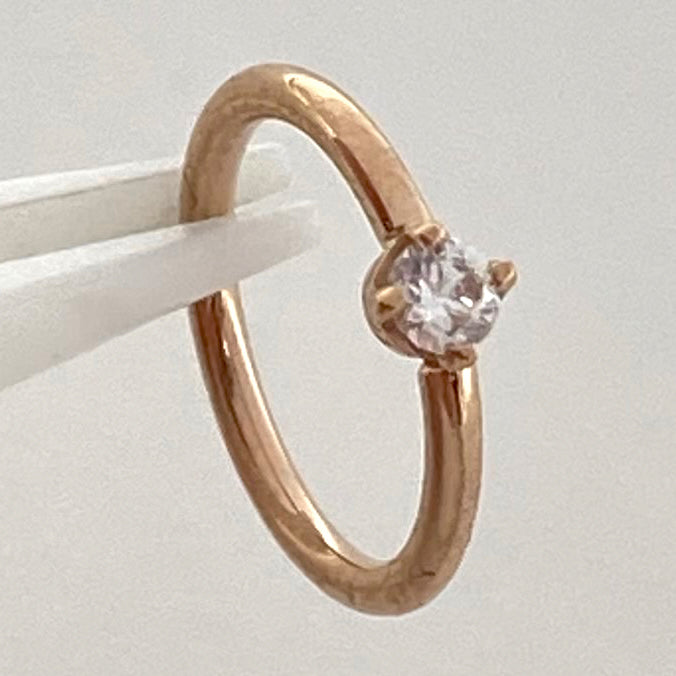 BVLA Round Prong Fixed Seam Ring - Side Facing